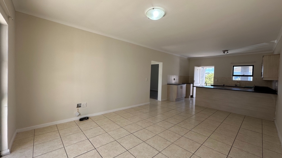 2 Bedroom Property for Sale in Heritage Park Western Cape